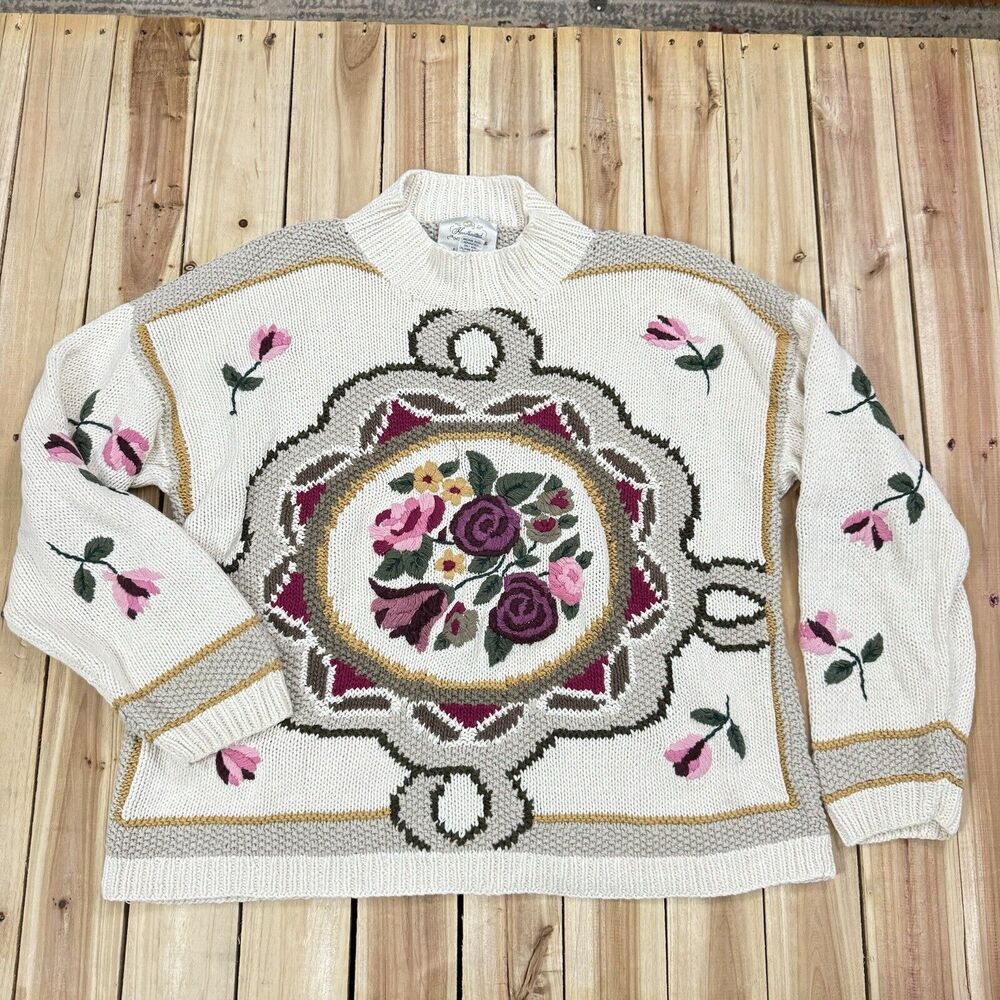 Women's Vintage Floral Romantic Cottagecore Knitted Sweater size Med Embroidered